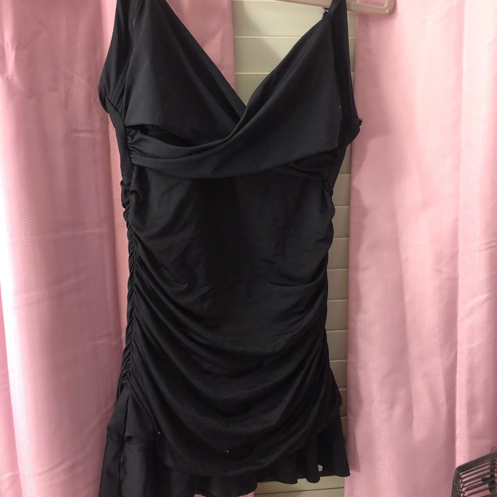 Bathing suit - Picture 2 of 2